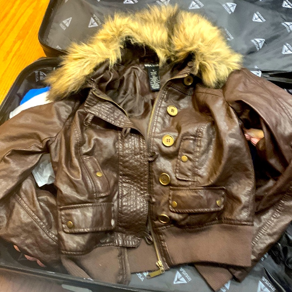 Kids girl medium leather jacket